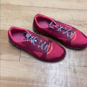 Women’s Reebok atheltic shoes.  Size 10.